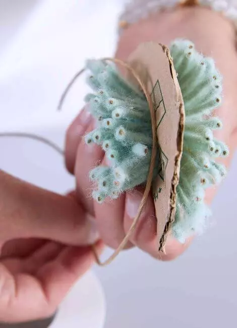 Making pom-pom butterflies 4