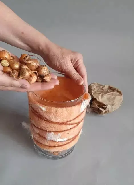 03-filling-material-jpg