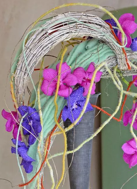02-flower-arrangement-with-orchids
