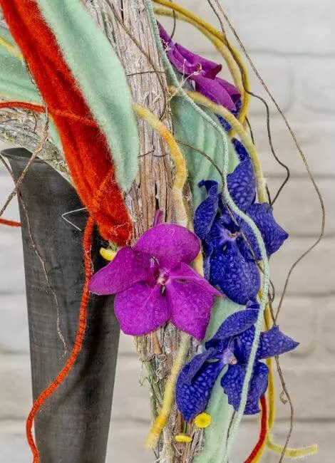 05-flower-arrangement-with-orchids