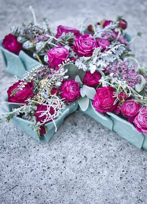 Stylish funeral and grave decorations 1