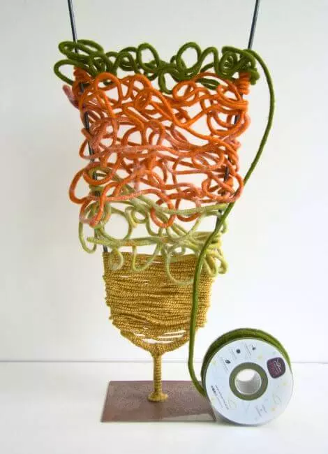 "Flower vase" for the golden season 4