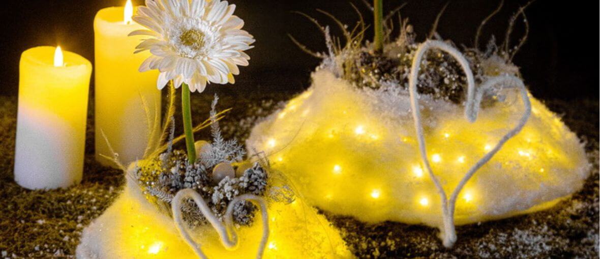 LED Christmas decoration with flowers 3