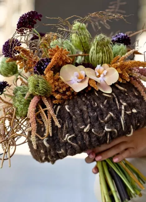 Earthy bouquet "Roots"