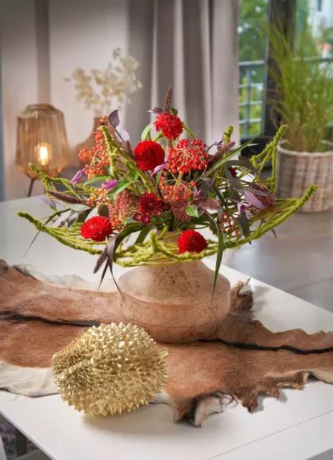 05-bouquet-in-mandala-flower-style