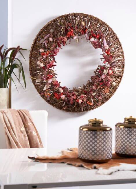 06-fransiges-wandbild-mit-trockenblumen