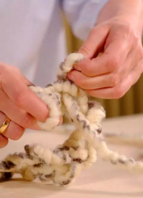 03-row-crochet
